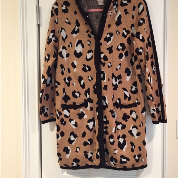 Chico’s Women’s 1 leopard snap front sweater coat - Picture 6 of 8
